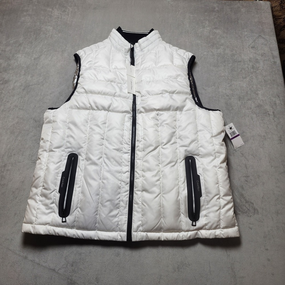 Calvin Klein Men's White & Metallic Silver Reversible Puffer Vest Jacket 2XL NWT